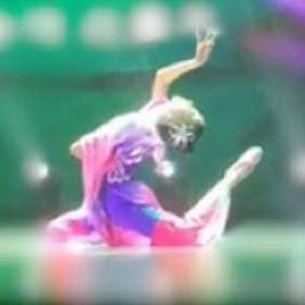 Qian performing Chinese dance